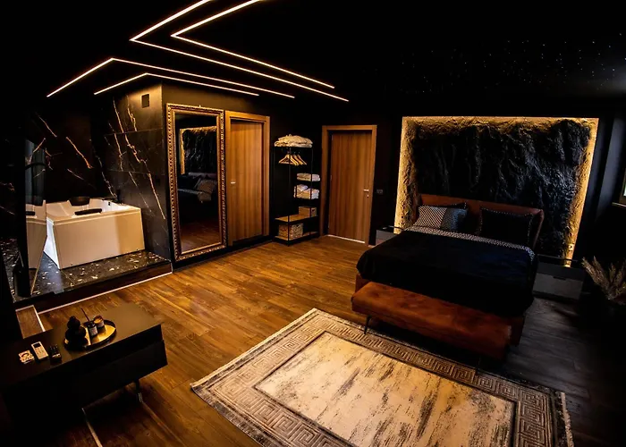 Unique Luxury Suite